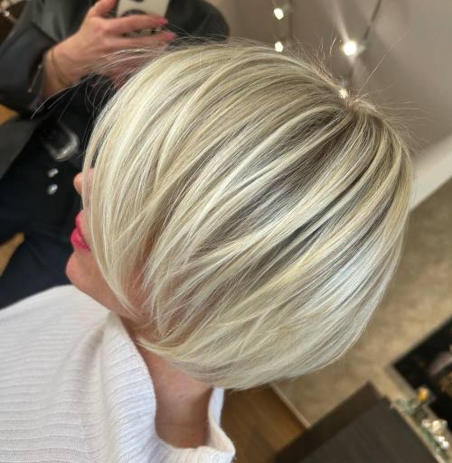 Short Rounded Blonde Bob for Fine Hair