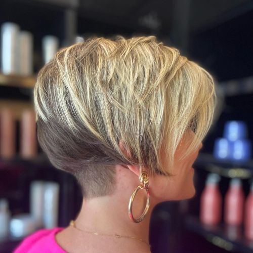 Blonde Tapered Pixie with Brown Undercut Short Sliced Hairstyle with Nape Undercut