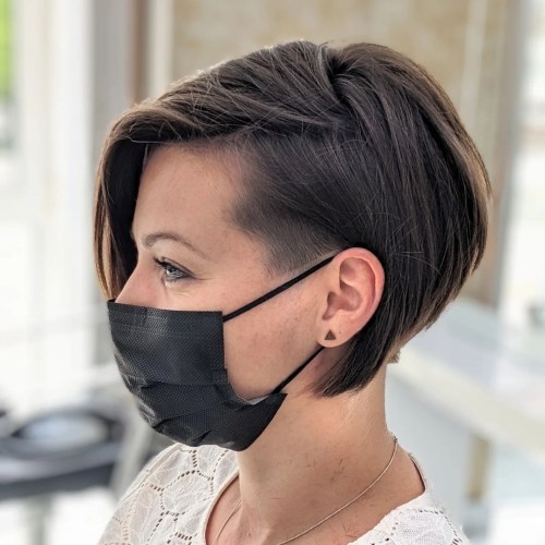 Side-Parted Pixie Bob Haircut Accurate Pixie-Bob with Side Undercut