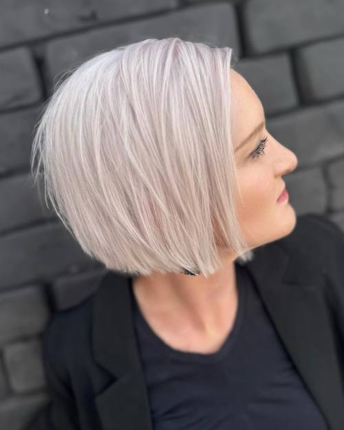 Sliced Blunt Bob for Straight Hair
