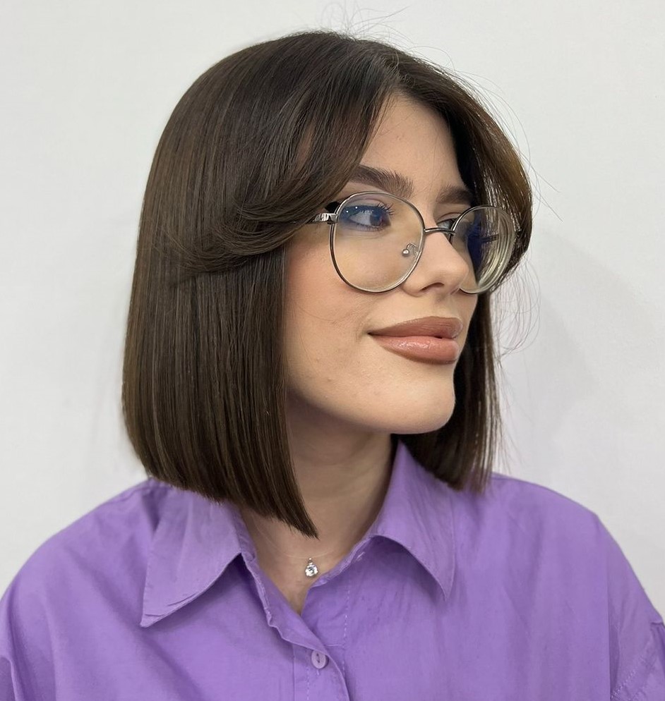 Blunt Ends and Curtain Fringe Pin Straight Blunt Bob with Flipped Out Curtains