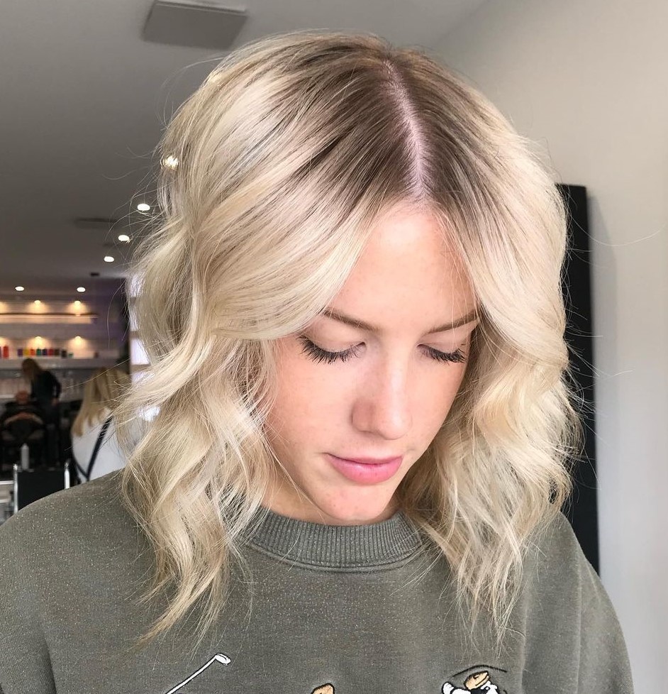 Volumized Rooted Blonde Waves