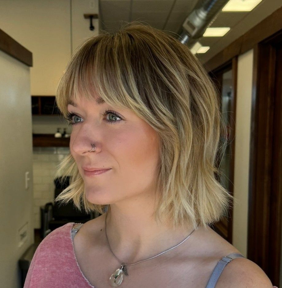 Shaggy Bob for a Square Face