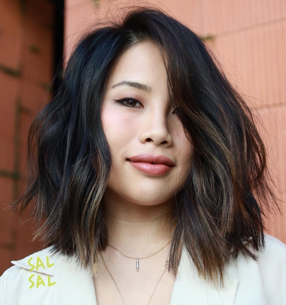 Shaggy Lob with Internal Layers