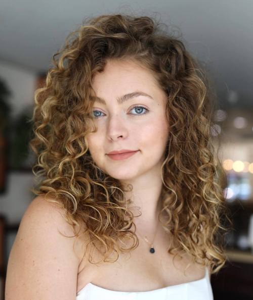 Honey Bronde Long Curly Hairstyle