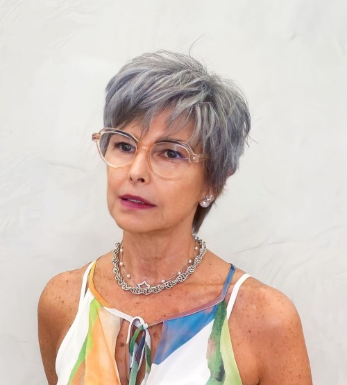 Sliced Gray Mullet for Thick Hair