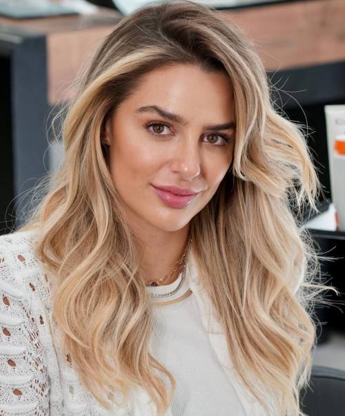 Volume Boosting Combed Over Layered Hairstyle