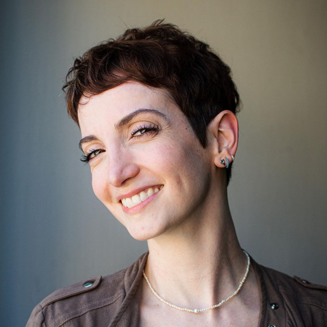 Short Feminine Pixie for Square Faces Low Maintenance Pixie for Thin Hair