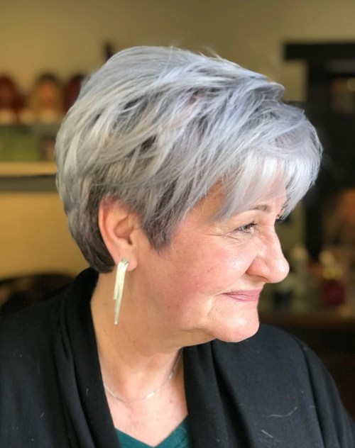 Older Women’s Voluminous Short Layered Cut