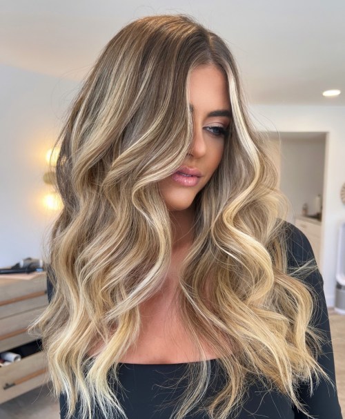 Brown Hair with Blonde Highlights and Money Piece